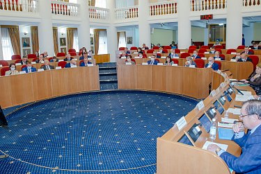 Депутаты приняли законы в поддержку бизнеса